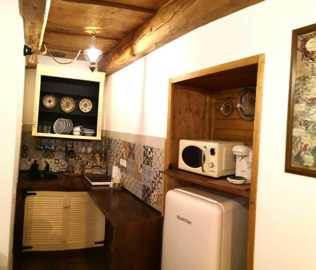 Crown Of Karolina Apartment บราชอฟ ภายนอก รูปภาพ