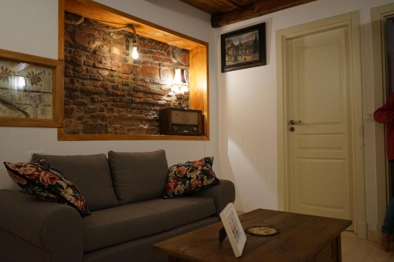 Crown Of Karolina Apartment บราชอฟ ภายนอก รูปภาพ